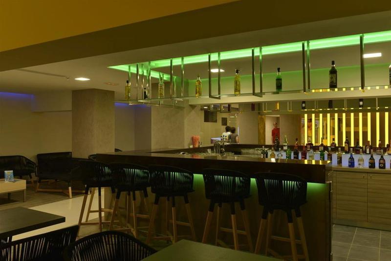Carolina Mare Hotel Malia  Bagian luar foto